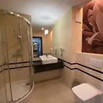 Prywatny Salon Z Aneksem Kuchennym I Sypialnia W Diva Lejlighed