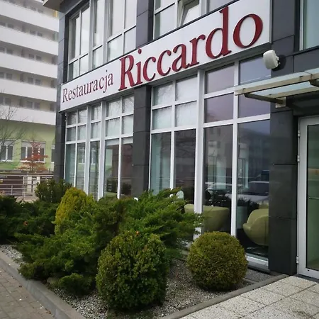 Prywatny Salon Z Aneksem Kuchennym I Sypialnia W Diva Apartment *