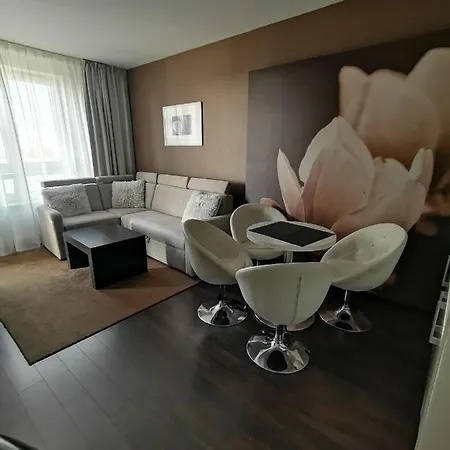 Apartment Prywatny Salon Z Aneksem Kuchennym I Sypialnia W Diva