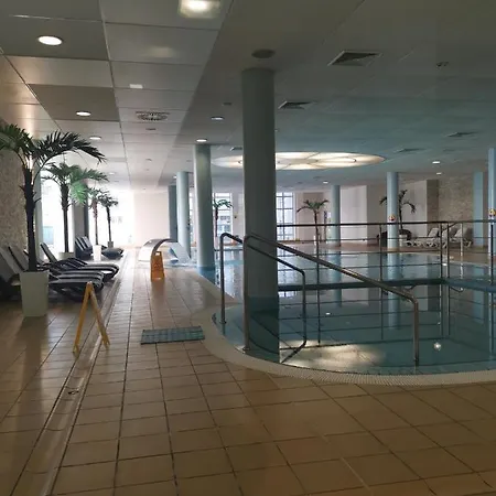 Prywatny Salon Z Aneksem Kuchennym I Sypialnia W Diva Apartment
